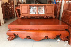 Sập chân quỳ mặt nguyên khối sơn PU 2mx2m4 tại Đồ Gỗ Nam Quỳnh