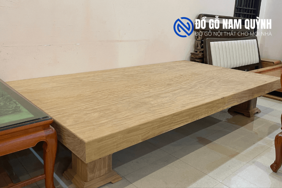 Chiếu ngựa nguyên khối gỗ cẩm vàng siêu khủng siêu đẹp tại Đồ Gỗ Nam Quỳnh